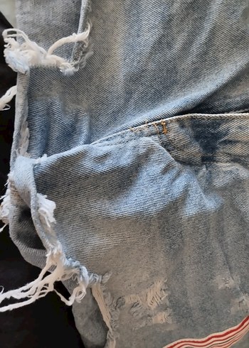 26 Beden Düğmeli Kadın Mini Denim Şort