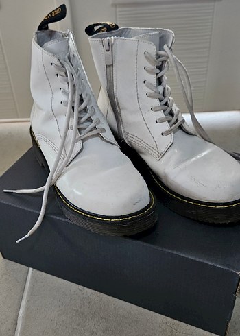 Greyder 37 numara Kadın Beyaz Bağcıklı Bot - Görsel 2