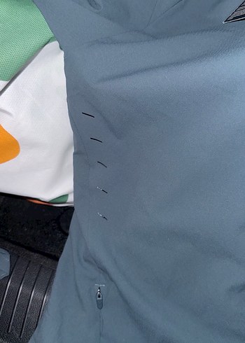 Gri Puma Fermuarlı uzun kollu Erkek Yağmurluk - Görsel 4