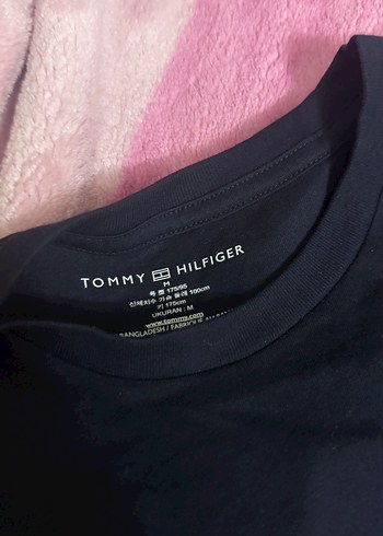 Tommy Hilfiger Erkek Lacivert Tişört - Görsel 2