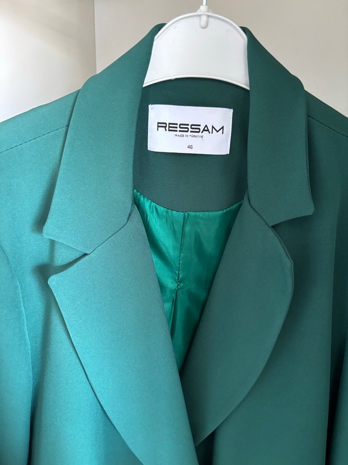 Düğmeli Yeşil Midi Kadın Blazer Ceket - Görsel 2