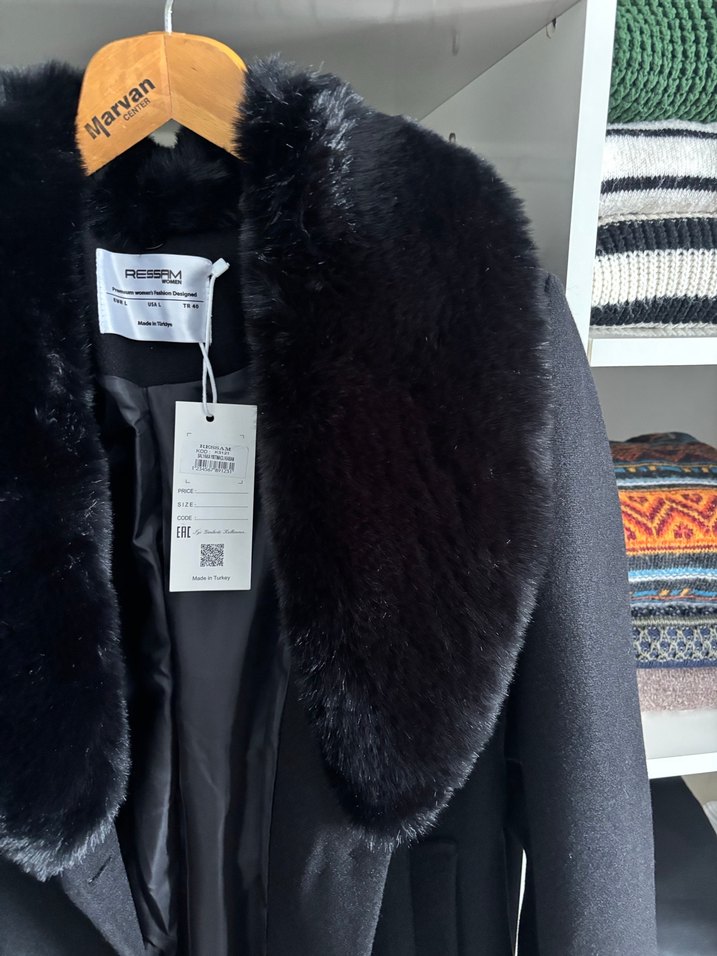 Ressam Kadın Siyah Kürk Ceket - Görsel 3