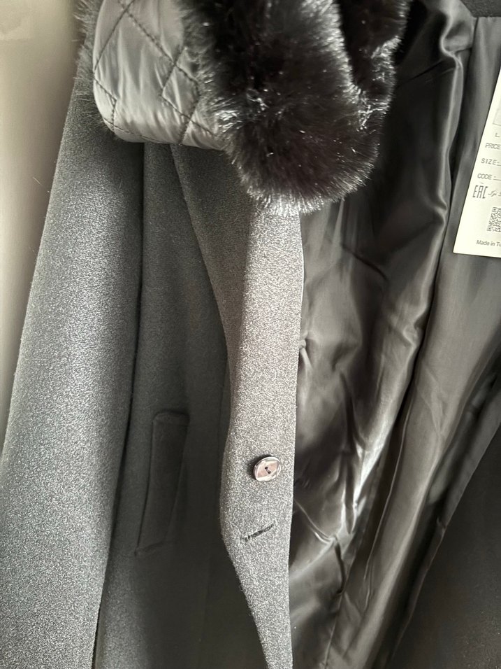 Ressam Kadın Siyah Kürk Ceket - Görsel 4