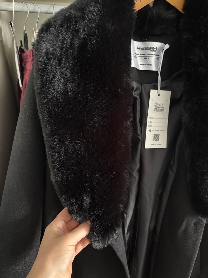 Ressam Kadın Siyah Kürk Ceket - Görsel 5