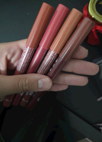 Beden Pastel Bej Tonlarında 4 Renk Dudak Kalemi