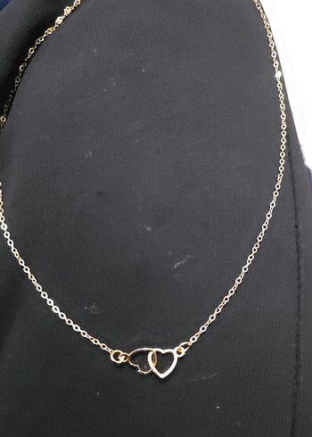 Altın Renk Minimalist Zincir Kolye - Görsel 4