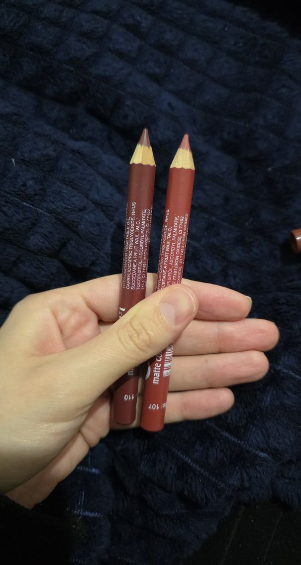 2 ADET DUDAK KALEMİ - Görsel 3