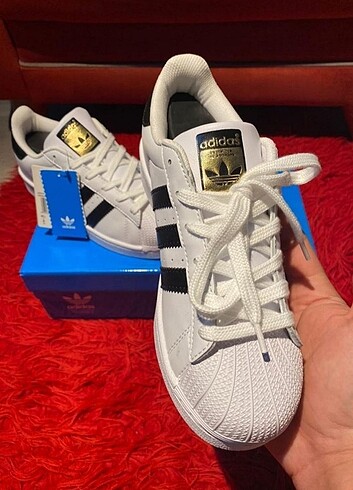 Adidas süperstar 