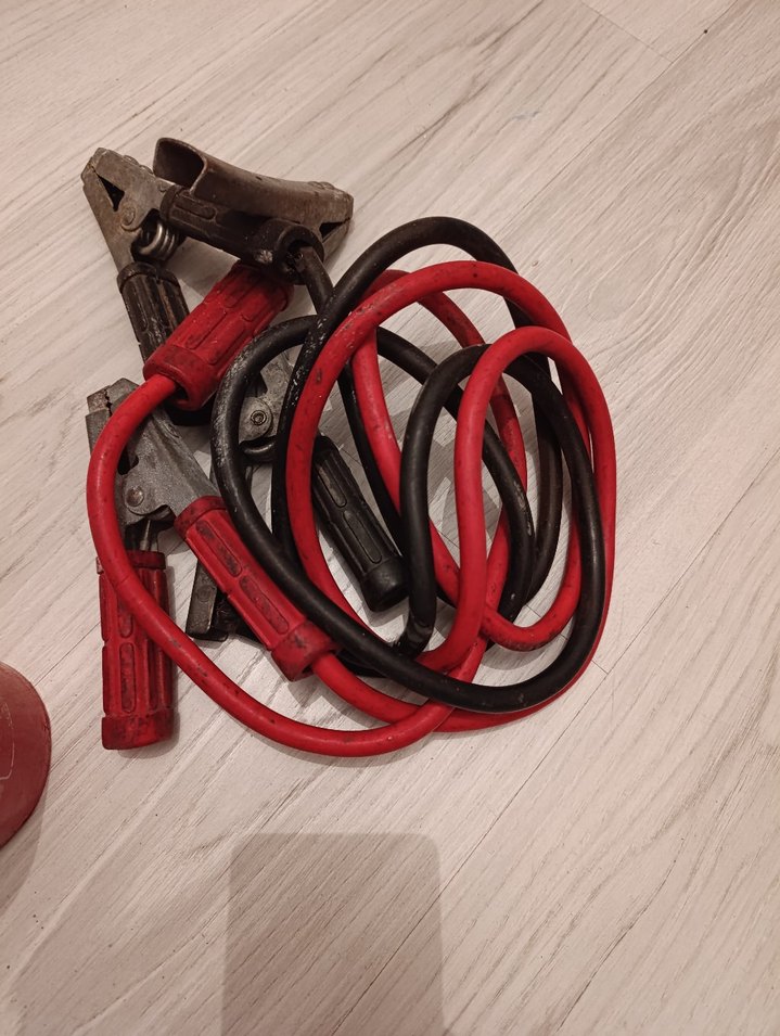 Kırmızı Acil Durum Model Kiti - Görsel 4