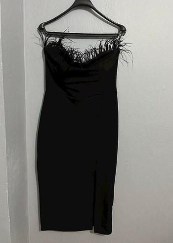 Siyah Kürklü Straplez Uzun Abiye Elbise - Görsel 3