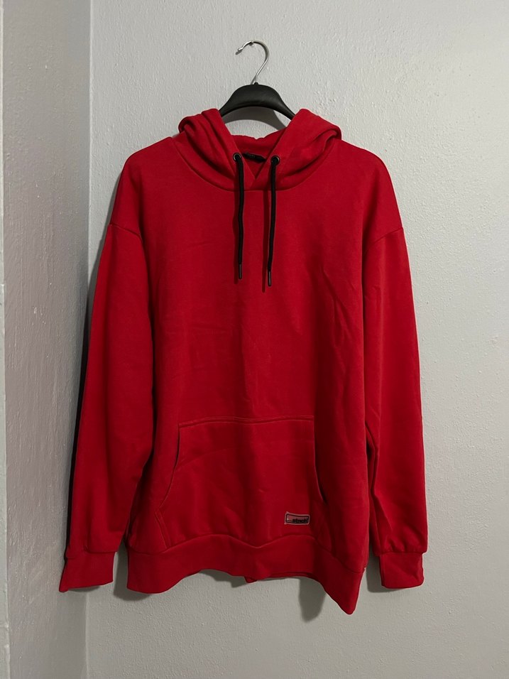 Kırmızı Kapüşonlu Rahat Sweatshirt - Görsel 2