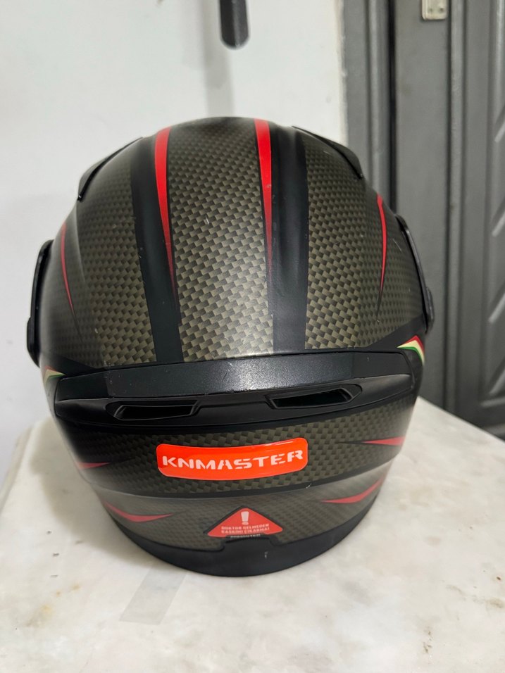 Kemerli Gri Baskılı Motosiklet Kaskı m beden - Görsel 2