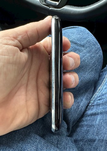 Gri iPhone model klasik tasarım - Görsel 2