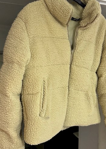 Bej Yumuşak Kumaşlı Kadın Mont - Görsel 2