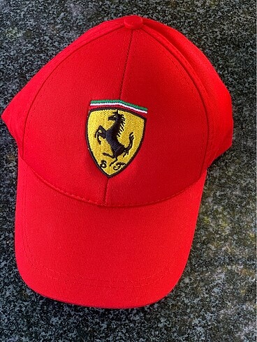 İthal Ferrari Şapka