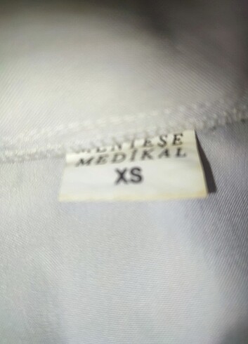 xs Beden Beyaz önü açık forma üst