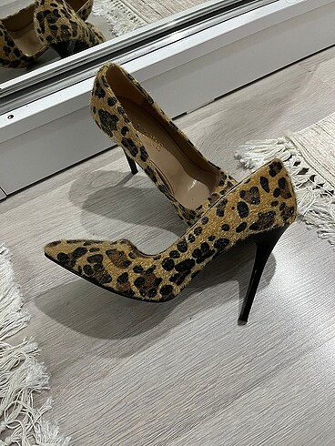 stiletto