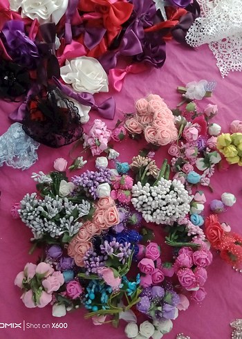 Renkli Çiçek Desenli Pembe Kurdeleli Saç Aksesuarları - Görsel 3