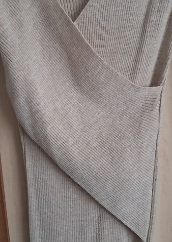 V Yaka Bej Triko Uzun Kollu Elbise - Görsel 2