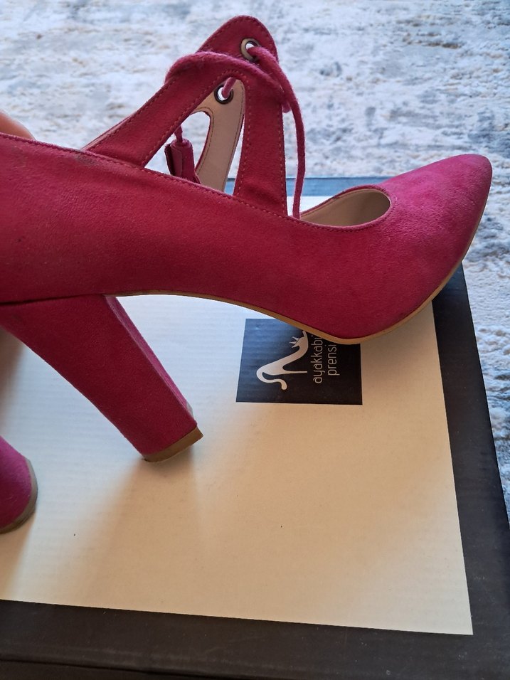 Bordo Süet Stiletto Topuklu Kadın Ayakkabı - Görsel 2