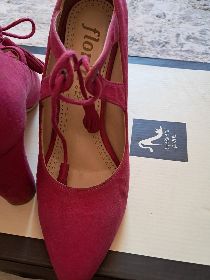 Bordo Süet Stiletto Topuklu Kadın Ayakkabı - Görsel 3