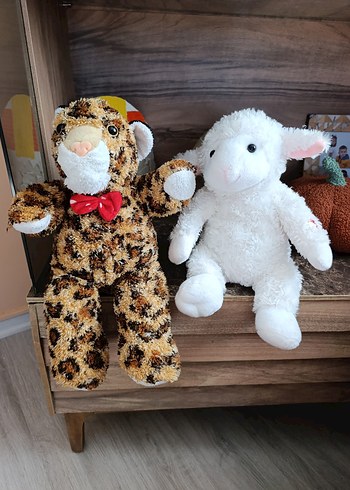 2 adet peluş oyuncak