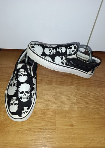Vans 42