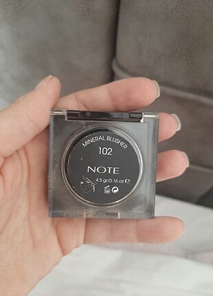 Note Note mineral blusher 102