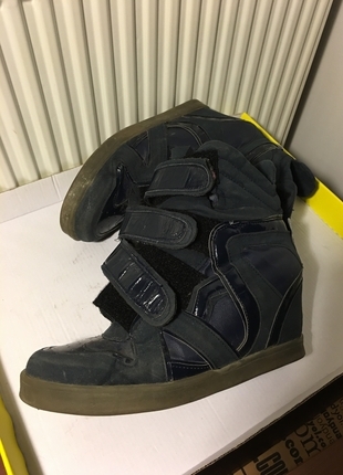 38 Beden LACİVERT SNEAKERS 38 NO DERİ - SÜET HEM SPOR HEM CASUAL