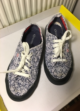 SUPERGA ÇİÇEKLİ DESENLİ 38 NO
