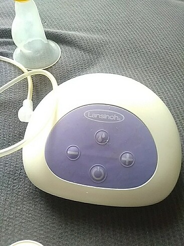 Lansinoh sut sağma makinası çok kullanışlı yanında el sağma hedi - Görsel 2