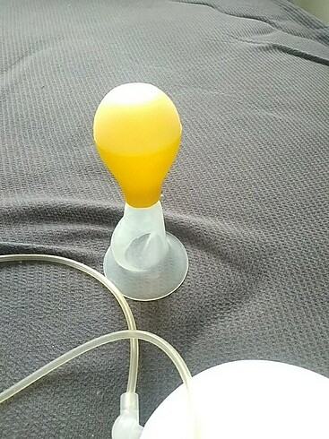 Lansinoh sut sağma makinası çok kullanışlı yanında el sağma hedi - Görsel 3