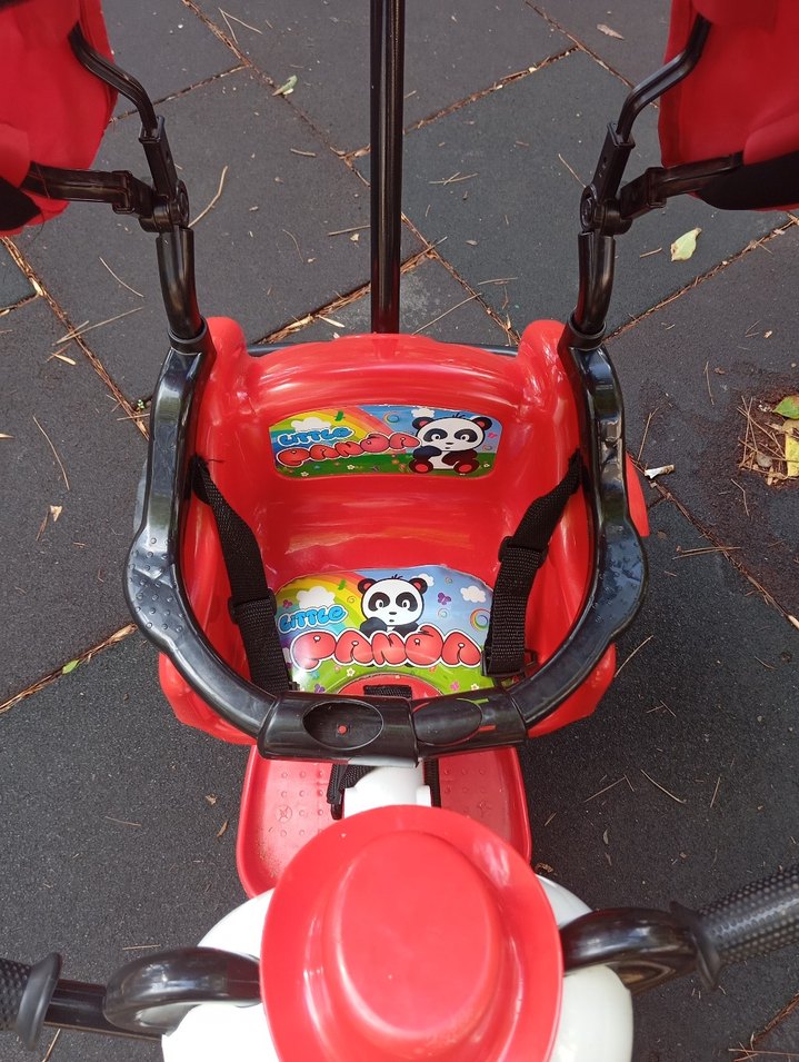 Kırmızı Panda Figürlü Çocuk Üç Tekerlekli Bisiklet - Görsel 2