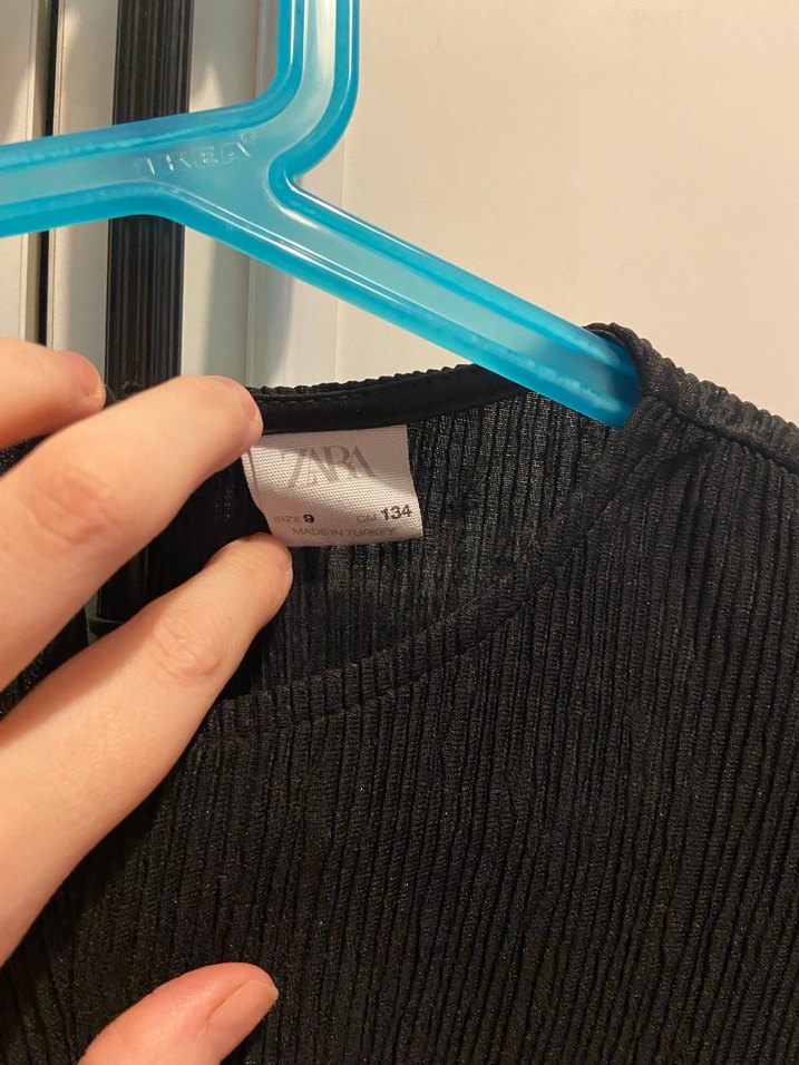 Kız çocuk Siyah Pliseli Kısa Kollu Bluz - Görsel 4