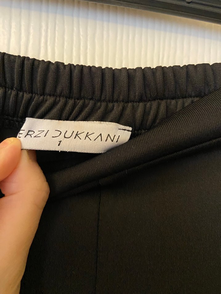 Terzi Dükkanı Scuba 
Siyah Salaş Midi Kadın Kumaş Pantolon - Görsel 3