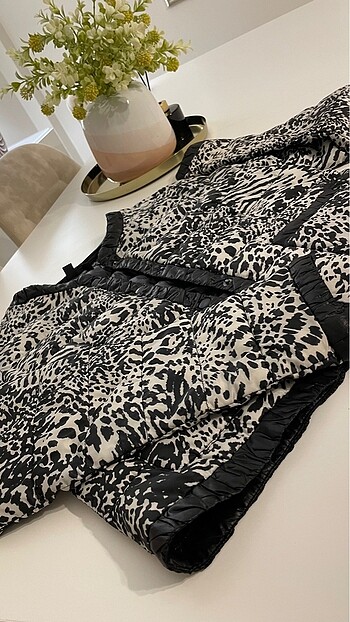 xs Beden siyah Renk Mango Anorak Mont