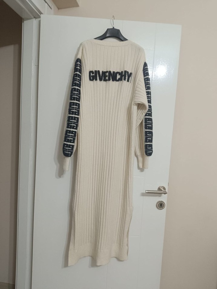 Givenchy Uzun Kollu Beyaz Triko Elbise - Görsel 4