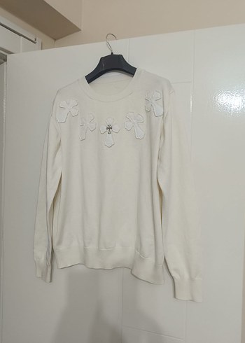 Nakışlı Beyaz Kadın Triko Kazak - Görsel 3