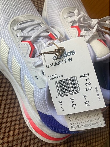 36 Beden beyaz Renk Adidas ayakkabı koşu