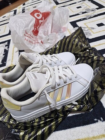 Adidas sneaker