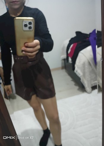 Kahverengi Kemerli Deri Kadın Şort - Görsel 2