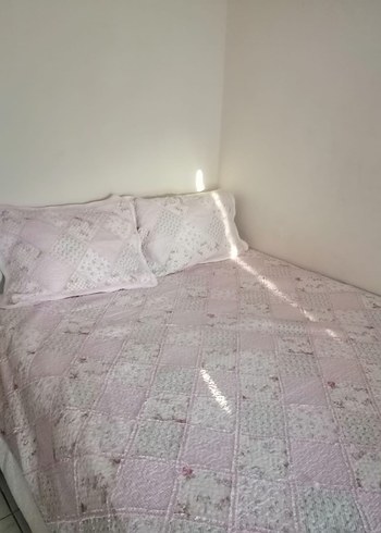 Beden Pastel Pembe Düz Yatak Örtüsü
