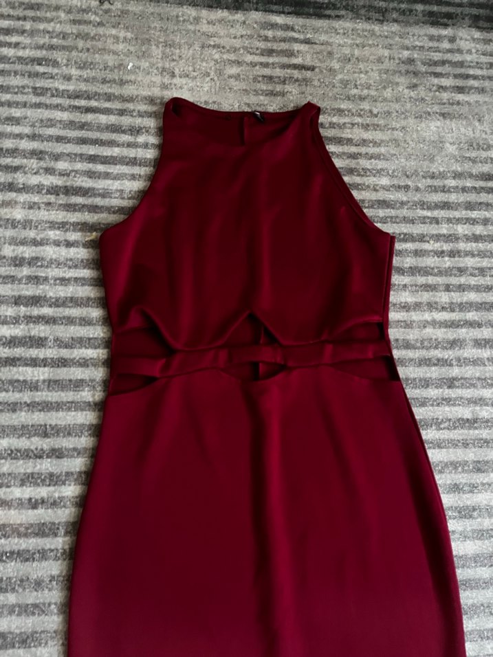 Bordo Uzun Drapeli Kolsuz Abiye Elbise - Görsel 2