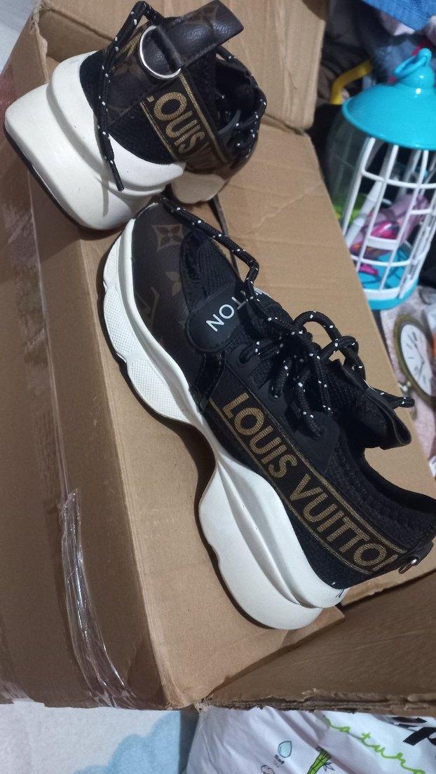 Yüksek Topuklu Louis Vuitton Spor Ayakkabı - Görsel 2