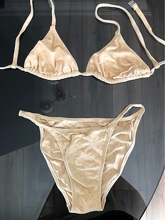 Ten rengi bikini altı-üstü