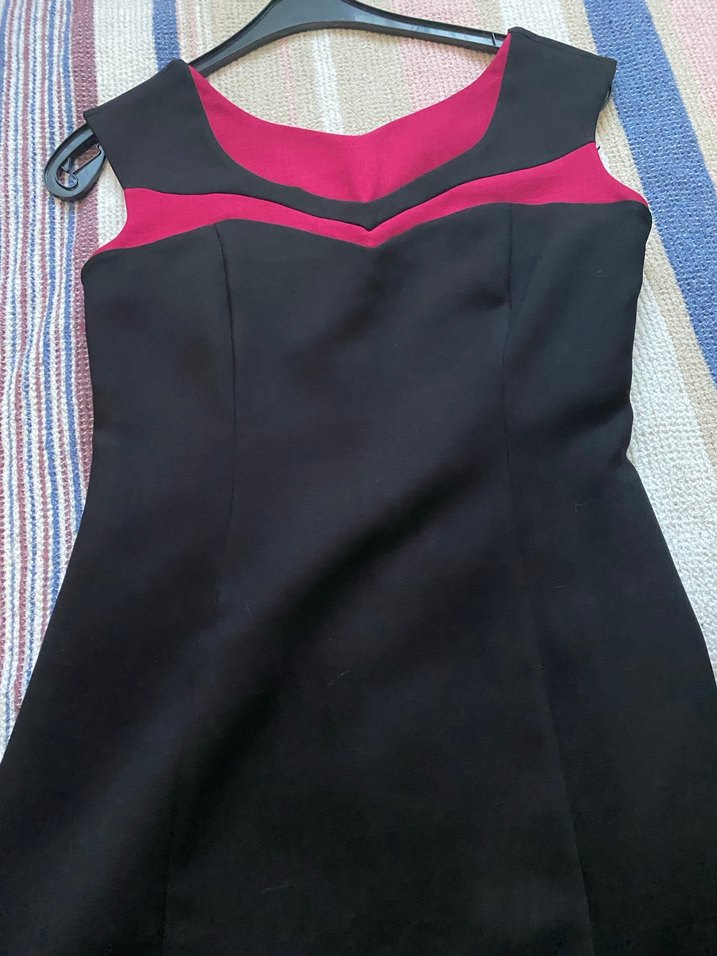 V Yaka Siyah Bordo Uzun Kadın Elbise - Görsel 2