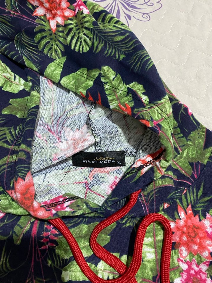 Renkli Çiçek Desenli Kapüşonlu bayanTakım sıfır - Görsel 3