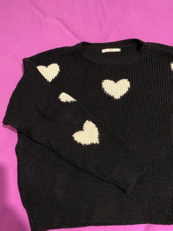 Siyah Nakışlı Kadın Triko Kazak - Görsel 3