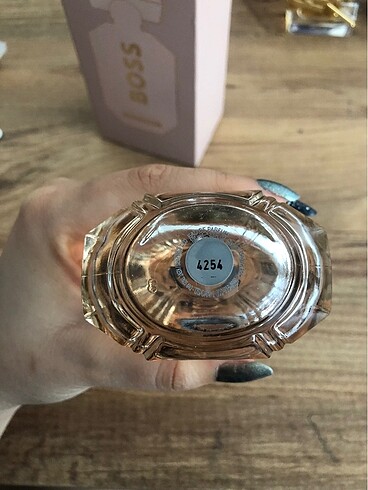  Beden Boss the scent