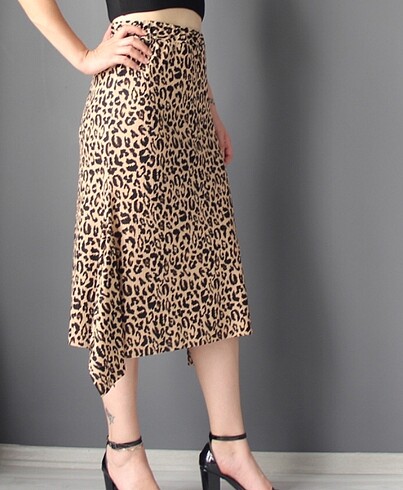 Leopar Desenli Etek